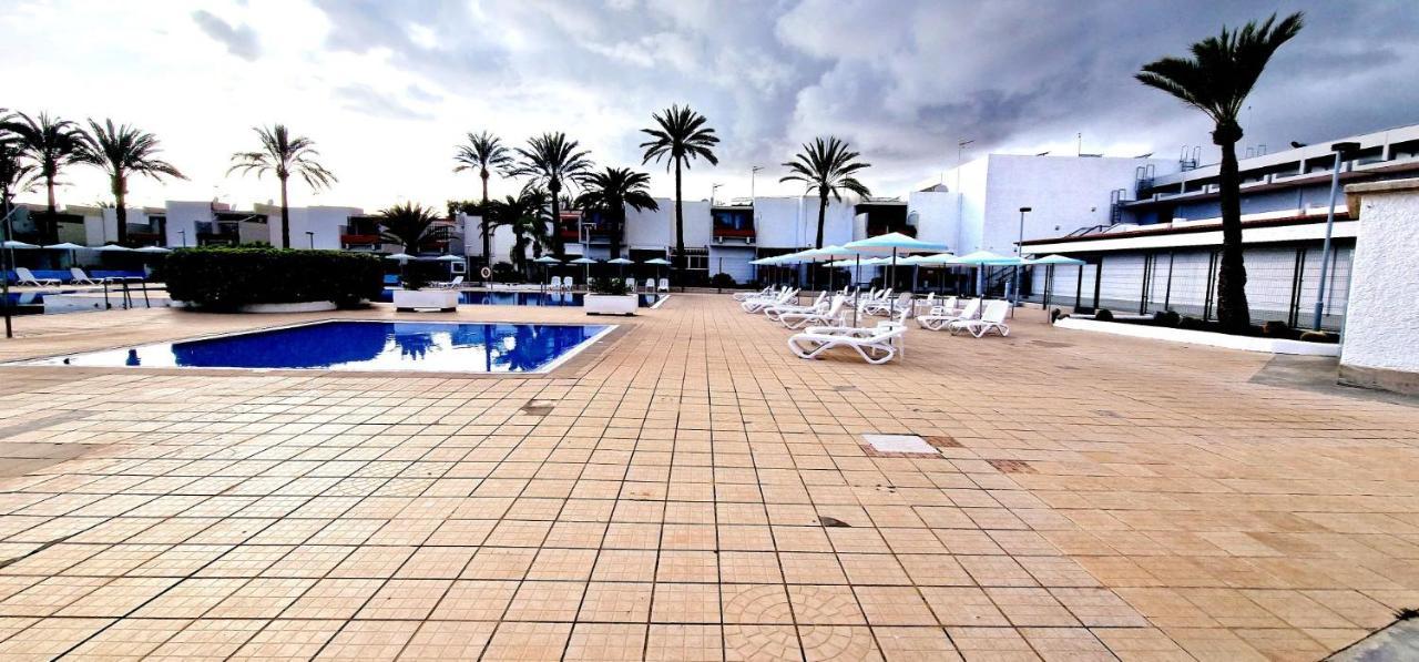 Ten Bel Primavera, Pool & Free Wifi Villa Arona  Ngoại thất bức ảnh
